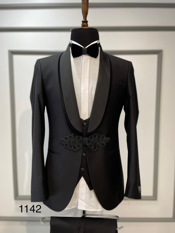 Black Tuxedo Three Piece 3-Piece Slim Fit Cut Set